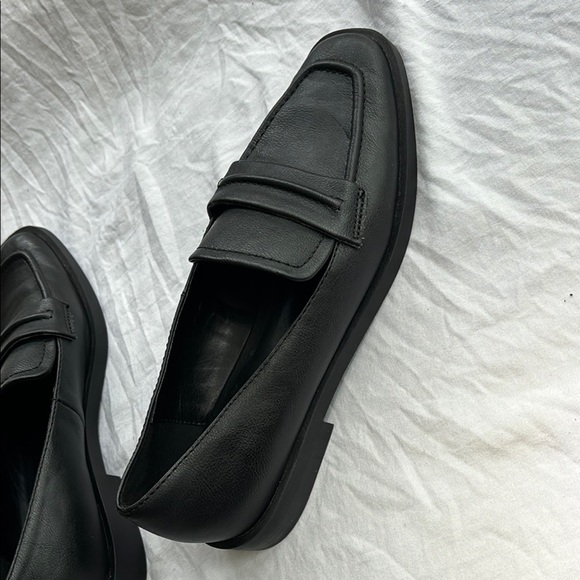Nordstrom Elegant Black Loafers - Picture 5 of 8